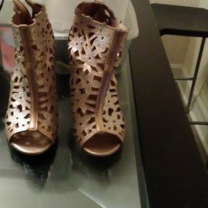Madeline Shoes - Glitter flower pattern gold ankle boot Madeline Shoes - Glitter flower pattern gold ankle boot